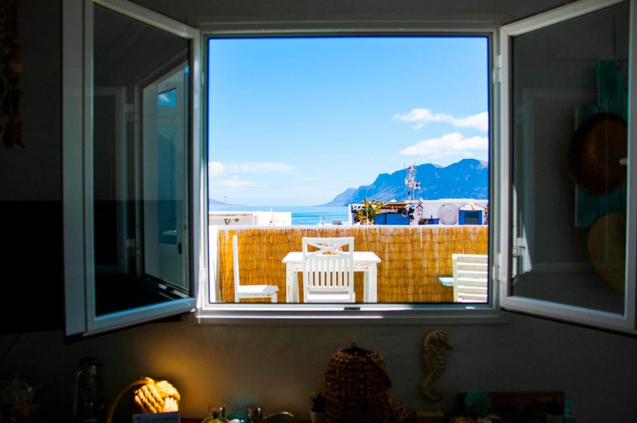 Famara Rooftop 1 ภายนอก รูปภาพ